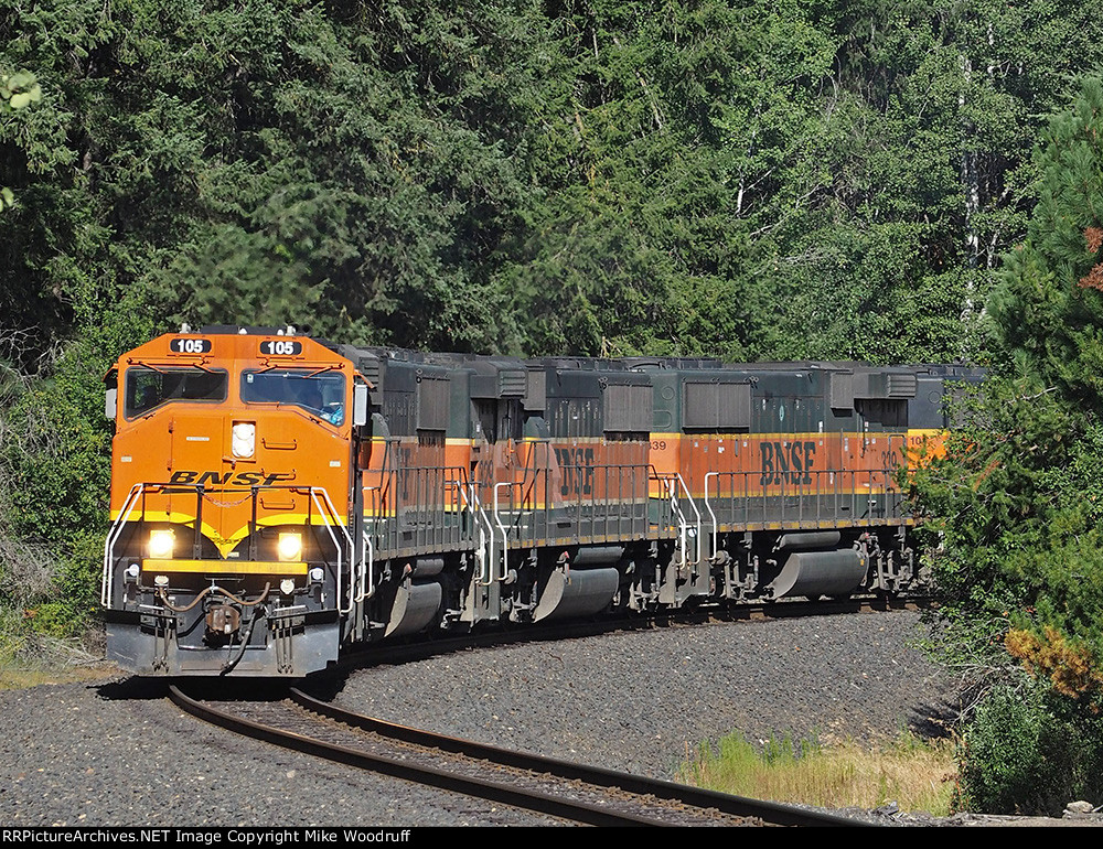 BNSF 105